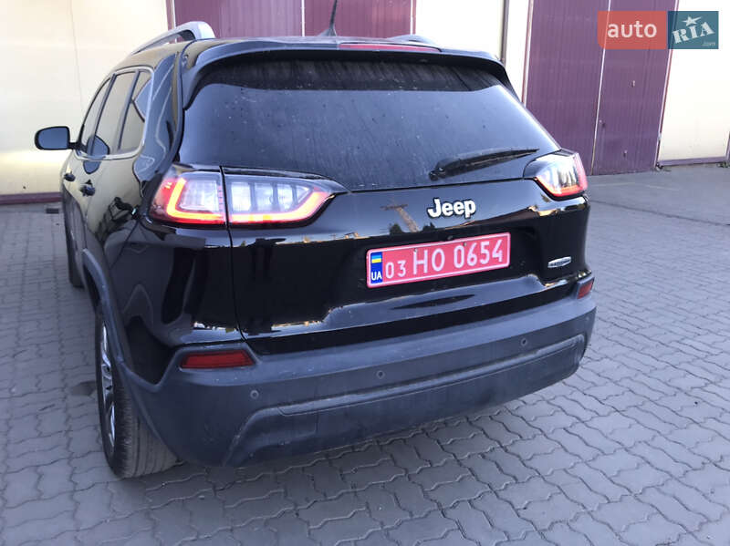 Внедорожник / Кроссовер Jeep Cherokee 2019 в Шептицькому