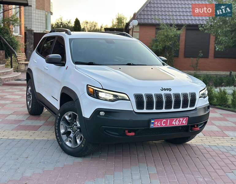 Внедорожник / Кроссовер Jeep Cherokee 2018 в Виннице