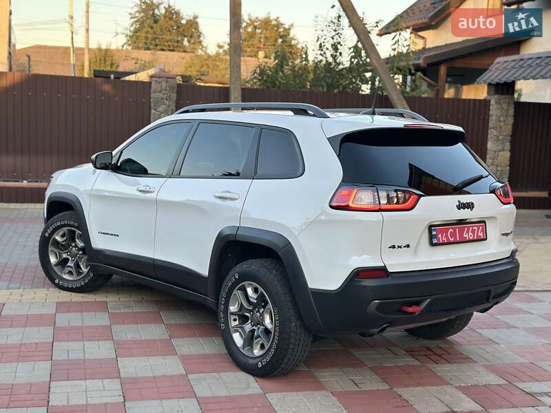 Внедорожник / Кроссовер Jeep Cherokee 2018 в Виннице