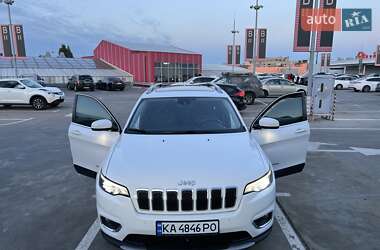 Внедорожник / Кроссовер Jeep Cherokee 2019 в 