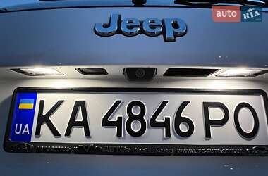 Внедорожник / Кроссовер Jeep Cherokee 2019 в 