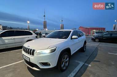 Внедорожник / Кроссовер Jeep Cherokee 2019 в 