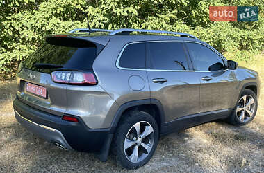 Внедорожник / Кроссовер Jeep Cherokee 2019 в 