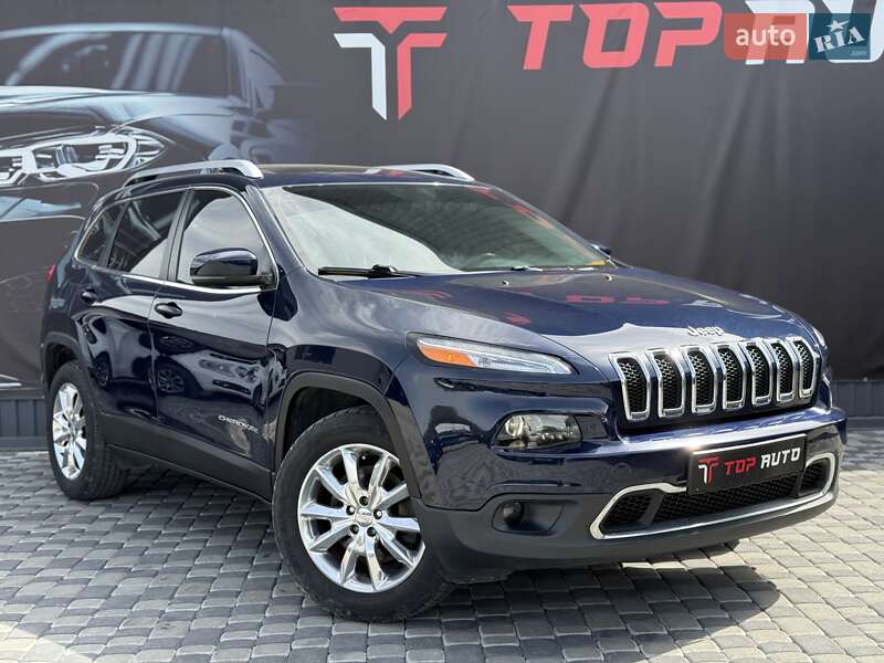 Внедорожник / Кроссовер Jeep Cherokee 2015 в Львове
