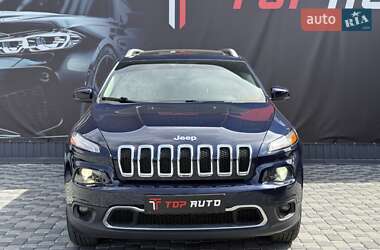 Внедорожник / Кроссовер Jeep Cherokee 2015 в 