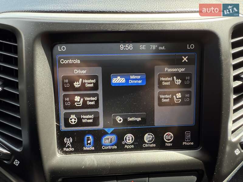 Внедорожник / Кроссовер Jeep Cherokee 2015 в Львове