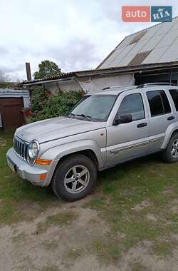 Позашляховик / Кросовер Jeep Cherokee 2006 в Славуті