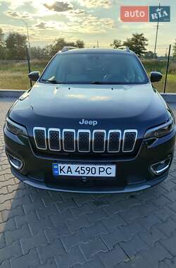 Внедорожник / Кроссовер Jeep Cherokee 2019 в Киеве