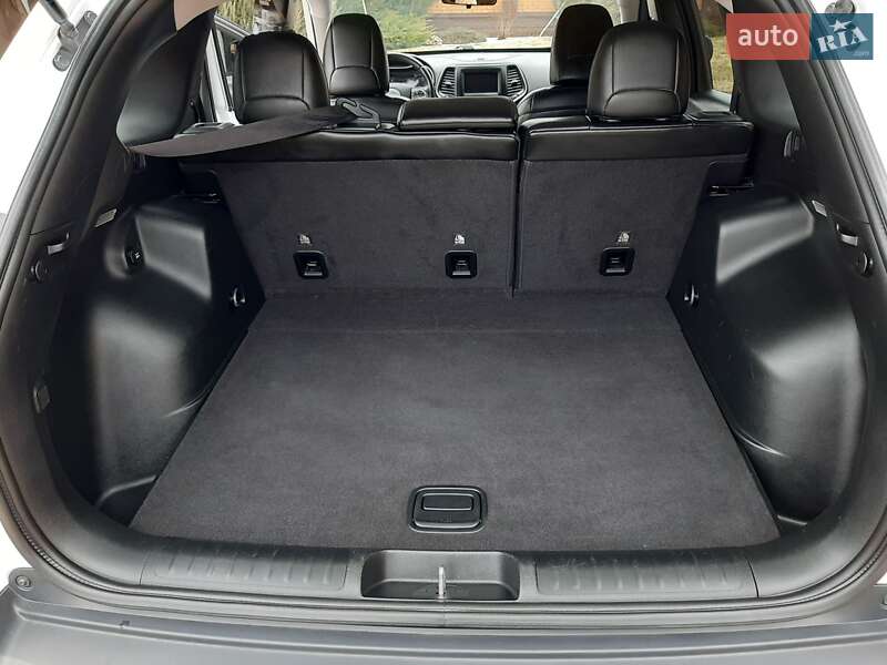 Внедорожник / Кроссовер Jeep Cherokee 2018 в Полтаве