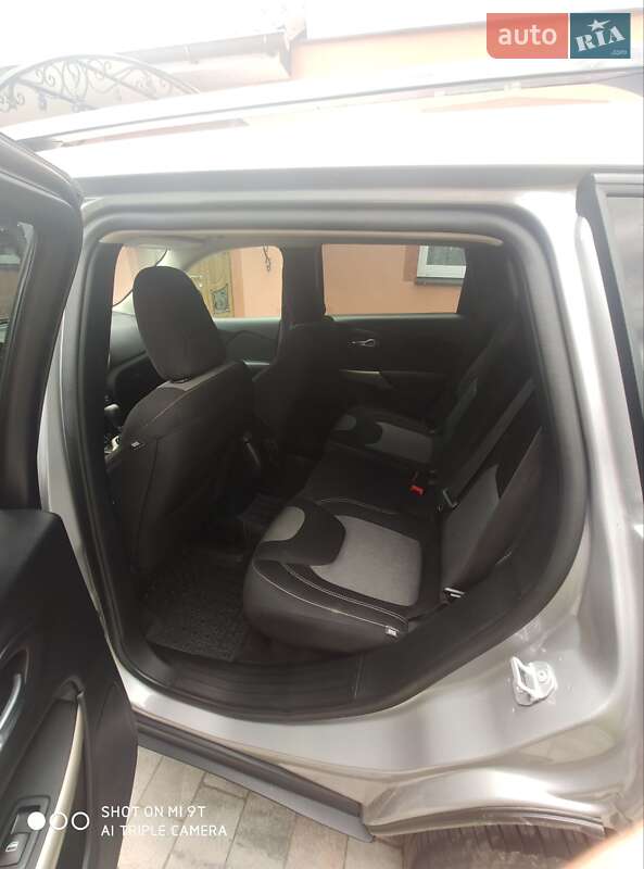 Внедорожник / Кроссовер Jeep Cherokee 2017 в Богородчанах фото 6 Внедорожник / Кроссовер Jeep Cherokee 2017 в Богородчанах