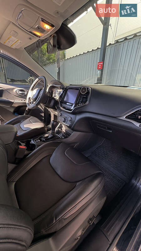 Внедорожник / Кроссовер Jeep Cherokee 2022 в Киеве фото 31 Внедорожник / Кроссовер Jeep Cherokee 2022 в Киеве