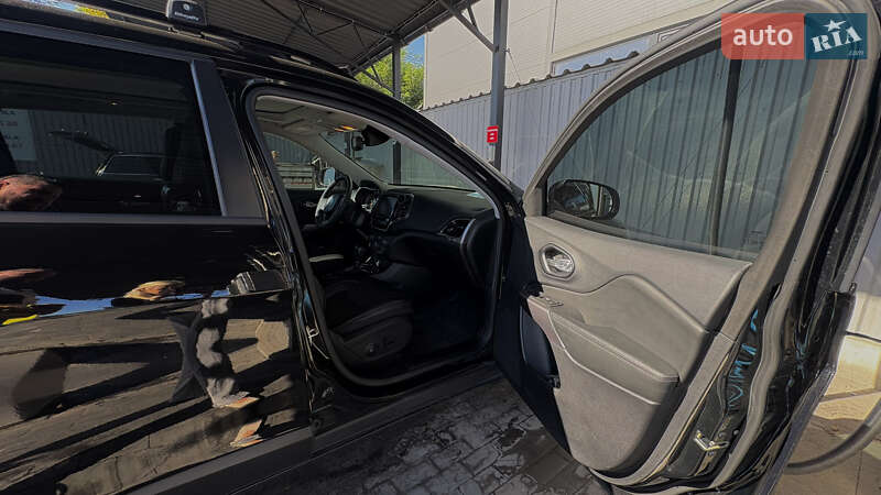 Внедорожник / Кроссовер Jeep Cherokee 2022 в Киеве фото 65 Внедорожник / Кроссовер Jeep Cherokee 2022 в Киеве