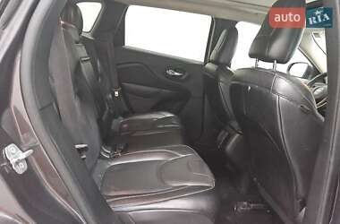 Внедорожник / Кроссовер Jeep Cherokee 2014 в 