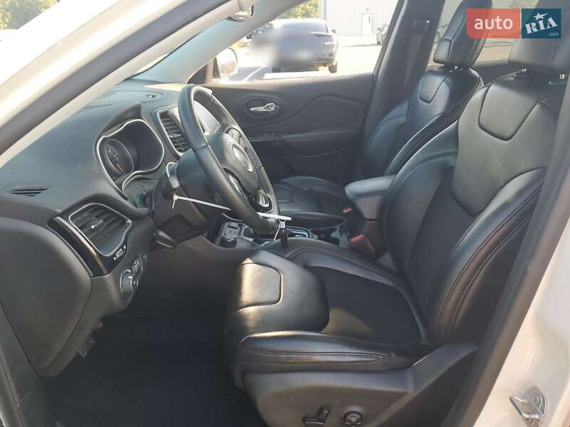 Позашляховик / Кросовер Jeep Cherokee 2018 в Києві