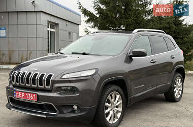 Внедорожник / Кроссовер Jeep Cherokee 2014 в 