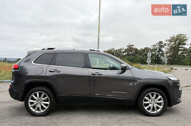 Внедорожник / Кроссовер Jeep Cherokee 2014 в 