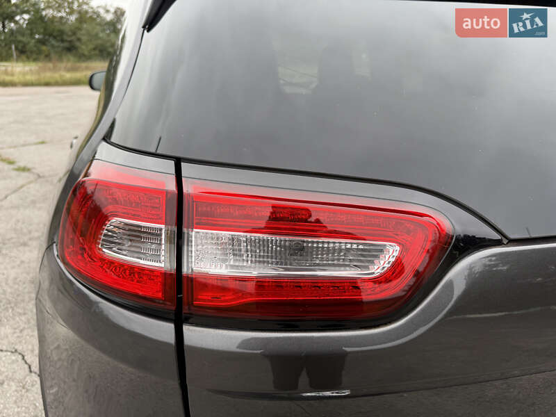 Внедорожник / Кроссовер Jeep Cherokee 2014 в Радивилове фото 29 Внедорожник / Кроссовер Jeep Cherokee 2014 в Радивилове