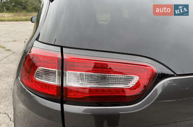 Внедорожник / Кроссовер Jeep Cherokee 2014 в 