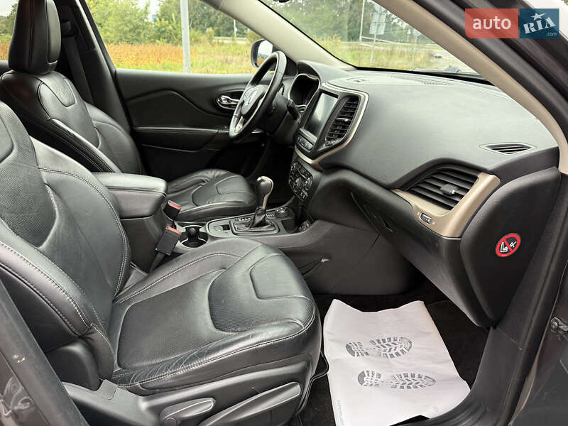 Внедорожник / Кроссовер Jeep Cherokee 2014 в Радивилове фото 44 Внедорожник / Кроссовер Jeep Cherokee 2014 в Радивилове