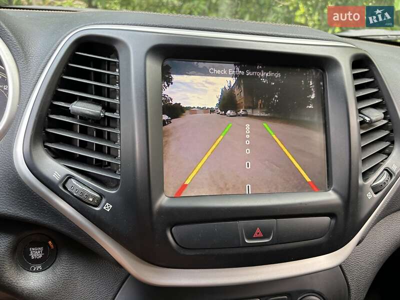 Позашляховик / Кросовер Jeep Cherokee 2017 в Лубнах