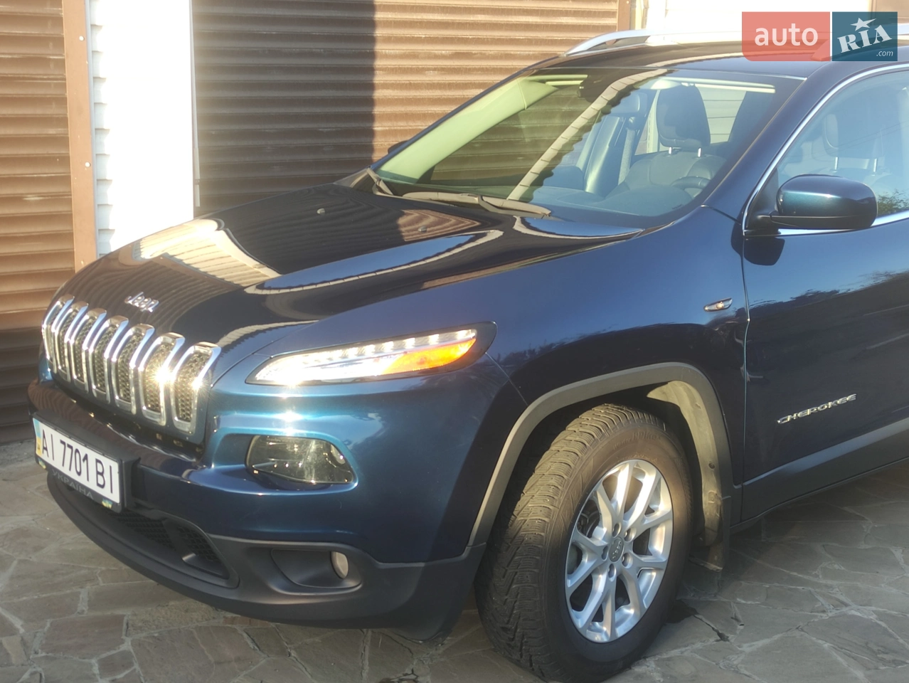 2017 Jeep Cherokee - мініатюра 29