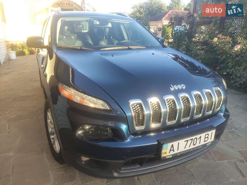 Внедорожник / Кроссовер Jeep Cherokee 2017 в 