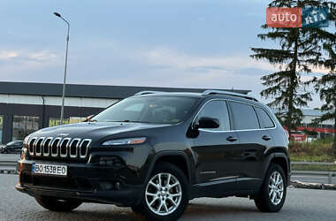 Позашляховик / Кросовер Jeep Cherokee 2015 в 