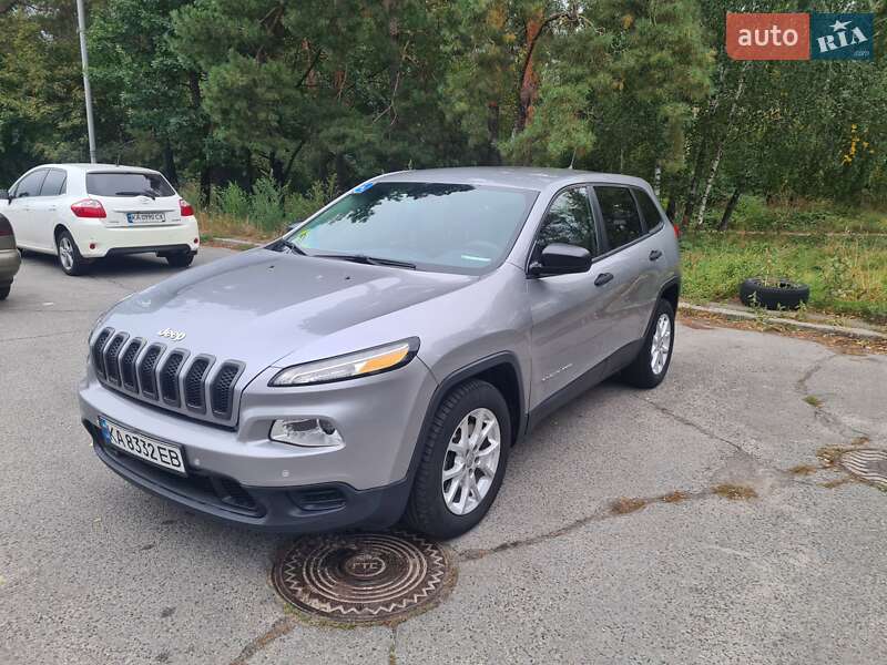 Внедорожник / Кроссовер Jeep Cherokee 2014 в Киеве фото 8 Внедорожник / Кроссовер Jeep Cherokee 2014 в Киеве