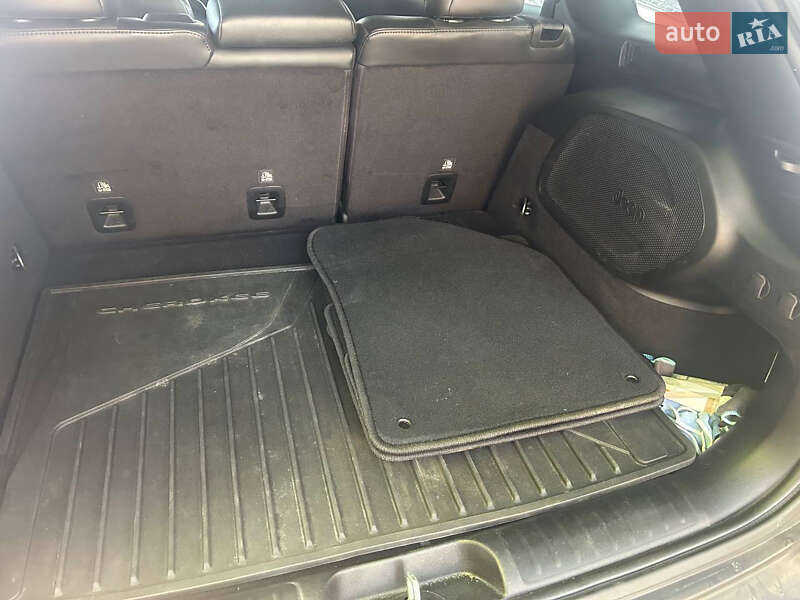 Позашляховик / Кросовер Jeep Cherokee 2020 в Кропивницькому