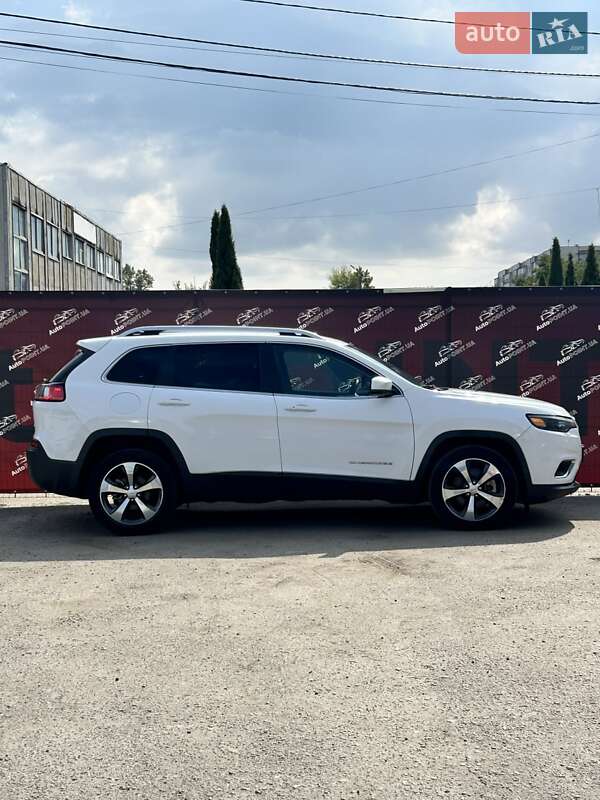 Позашляховик / Кросовер Jeep Cherokee 2018 в Сумах