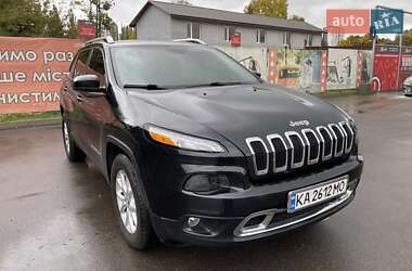 Внедорожник / Кроссовер Jeep Cherokee 2015 в Киеве