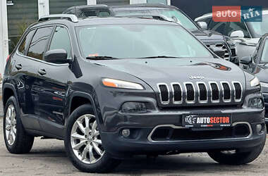 Внедорожник / Кроссовер Jeep Cherokee 2015 в 