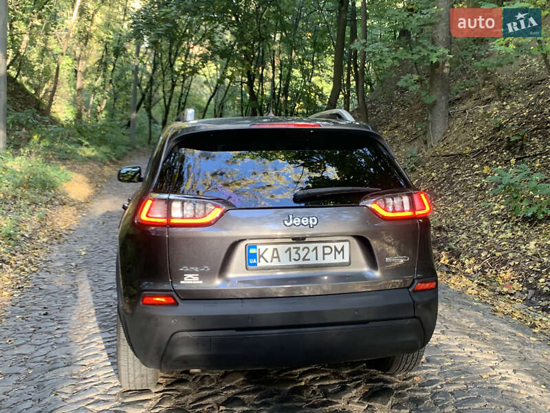 Внедорожник / Кроссовер Jeep Cherokee 2019 в Киеве фото 10 Внедорожник / Кроссовер Jeep Cherokee 2019 в Киеве