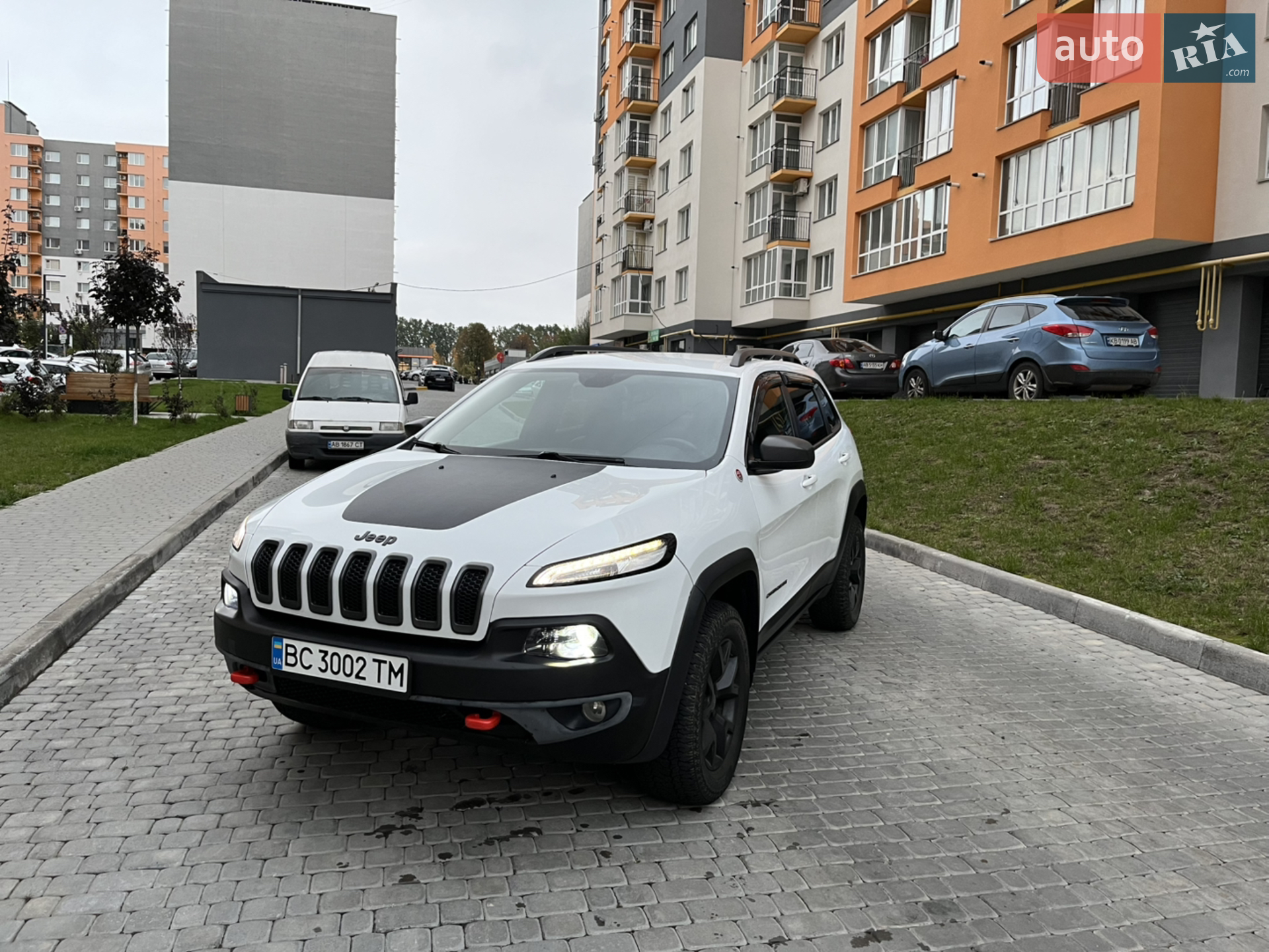 2016 Jeep Cherokee - мініатюра 10