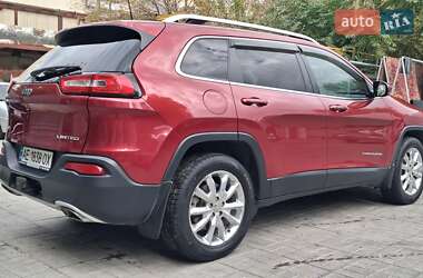Внедорожник / Кроссовер Jeep Cherokee 2016 в 