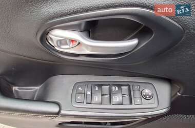 Внедорожник / Кроссовер Jeep Cherokee 2016 в Днепре