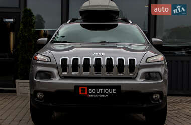 Внедорожник / Кроссовер Jeep Cherokee 2016 в 