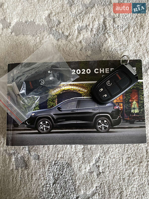 Внедорожник / Кроссовер Jeep Cherokee 2020 в Воловце