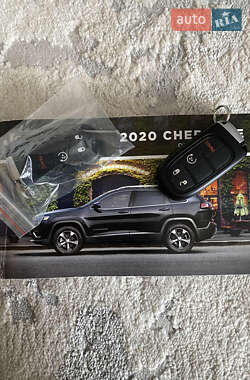 Позашляховик / Кросовер Jeep Cherokee 2020 в  фото 16 Позашляховик / Кросовер Jeep Cherokee 2020 в