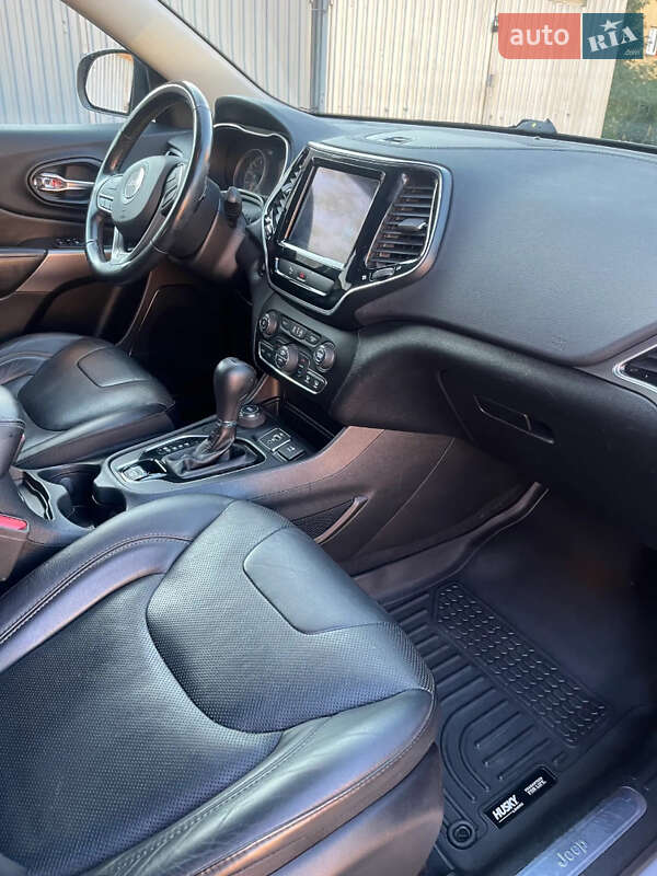 Позашляховик / Кросовер Jeep Cherokee 2019 в Львові фото 9 Позашляховик / Кросовер Jeep Cherokee 2019 в Львові