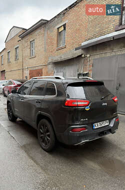 Внедорожник / Кроссовер Jeep Cherokee 2014 в 