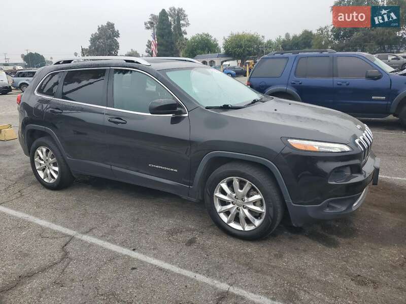 Внедорожник / Кроссовер Jeep Cherokee 2016 в Полтаве
