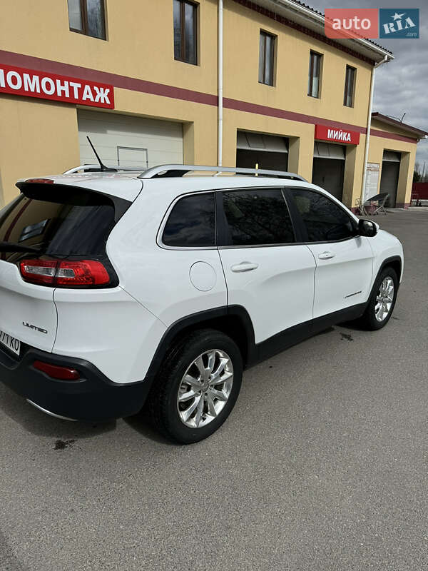 Внедорожник / Кроссовер Jeep Cherokee 2015 в Киеве фото 4 Внедорожник / Кроссовер Jeep Cherokee 2015 в Киеве