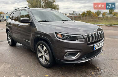Внедорожник / Кроссовер Jeep Cherokee 2021 в 