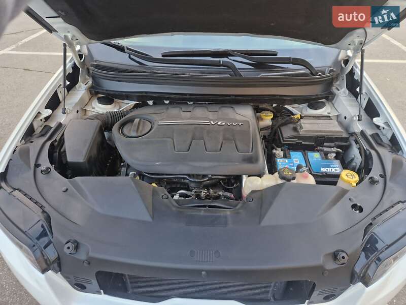 Внедорожник / Кроссовер Jeep Cherokee 2022 в Киеве