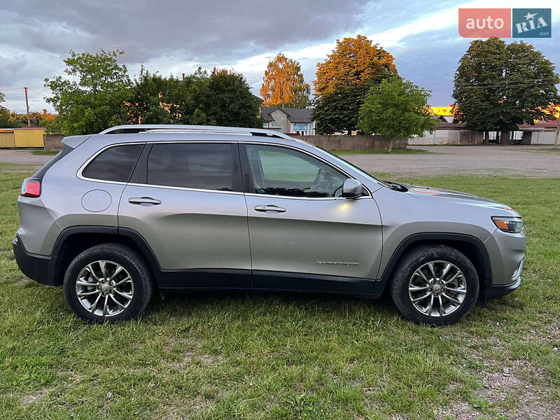 Внедорожник / Кроссовер Jeep Cherokee 2019 в Бродах фото 6 Внедорожник / Кроссовер Jeep Cherokee 2019 в Бродах