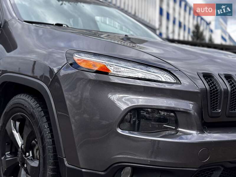 Позашляховик / Кросовер Jeep Cherokee 2015 в Івано-Франківську фото 22 Позашляховик / Кросовер Jeep Cherokee 2015 в Івано-Франківську