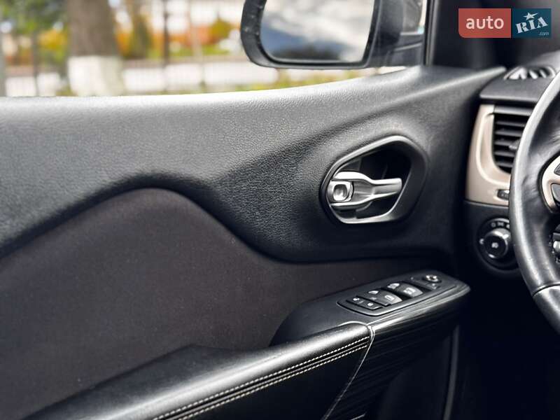 Позашляховик / Кросовер Jeep Cherokee 2015 в Івано-Франківську фото 94 Позашляховик / Кросовер Jeep Cherokee 2015 в Івано-Франківську