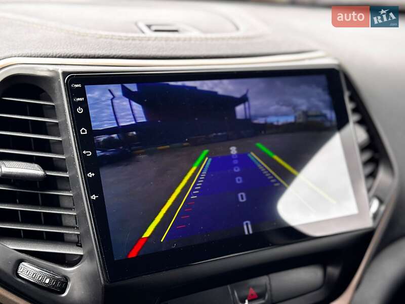 Позашляховик / Кросовер Jeep Cherokee 2015 в Івано-Франківську фото 99 Позашляховик / Кросовер Jeep Cherokee 2015 в Івано-Франківську