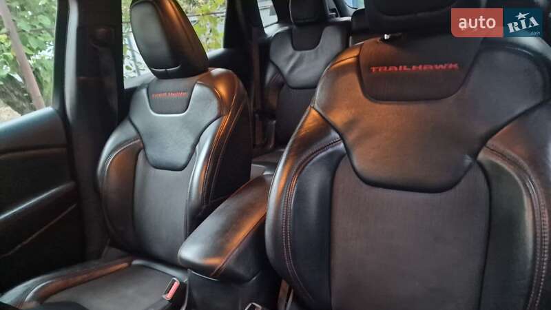 Внедорожник / Кроссовер Jeep Cherokee 2017 в Днепре фото 2 Внедорожник / Кроссовер Jeep Cherokee 2017 в Днепре